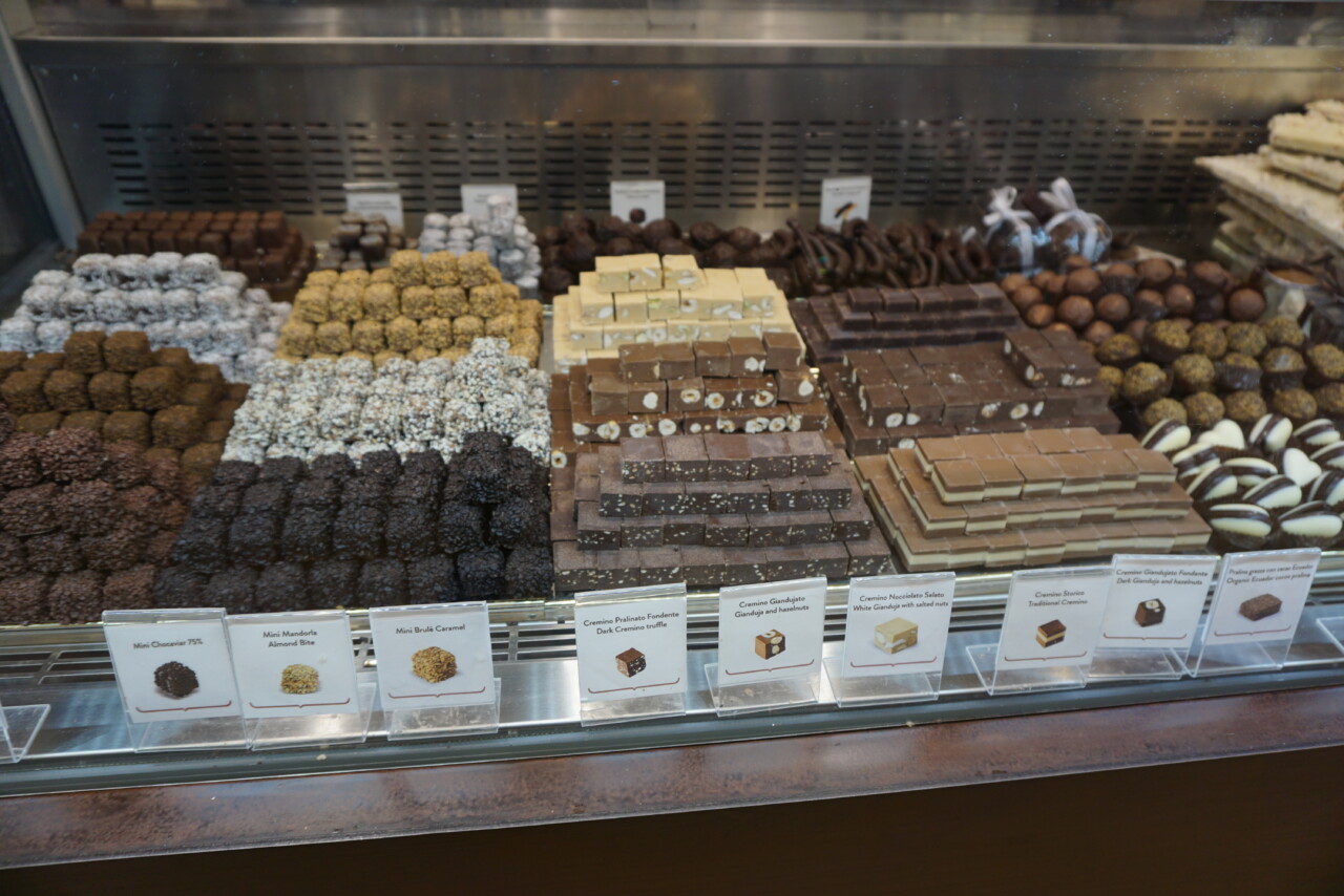 Mouthwatering chocolates at Venchi - Florence Mouthwatering chocolates at Venchi - Florence