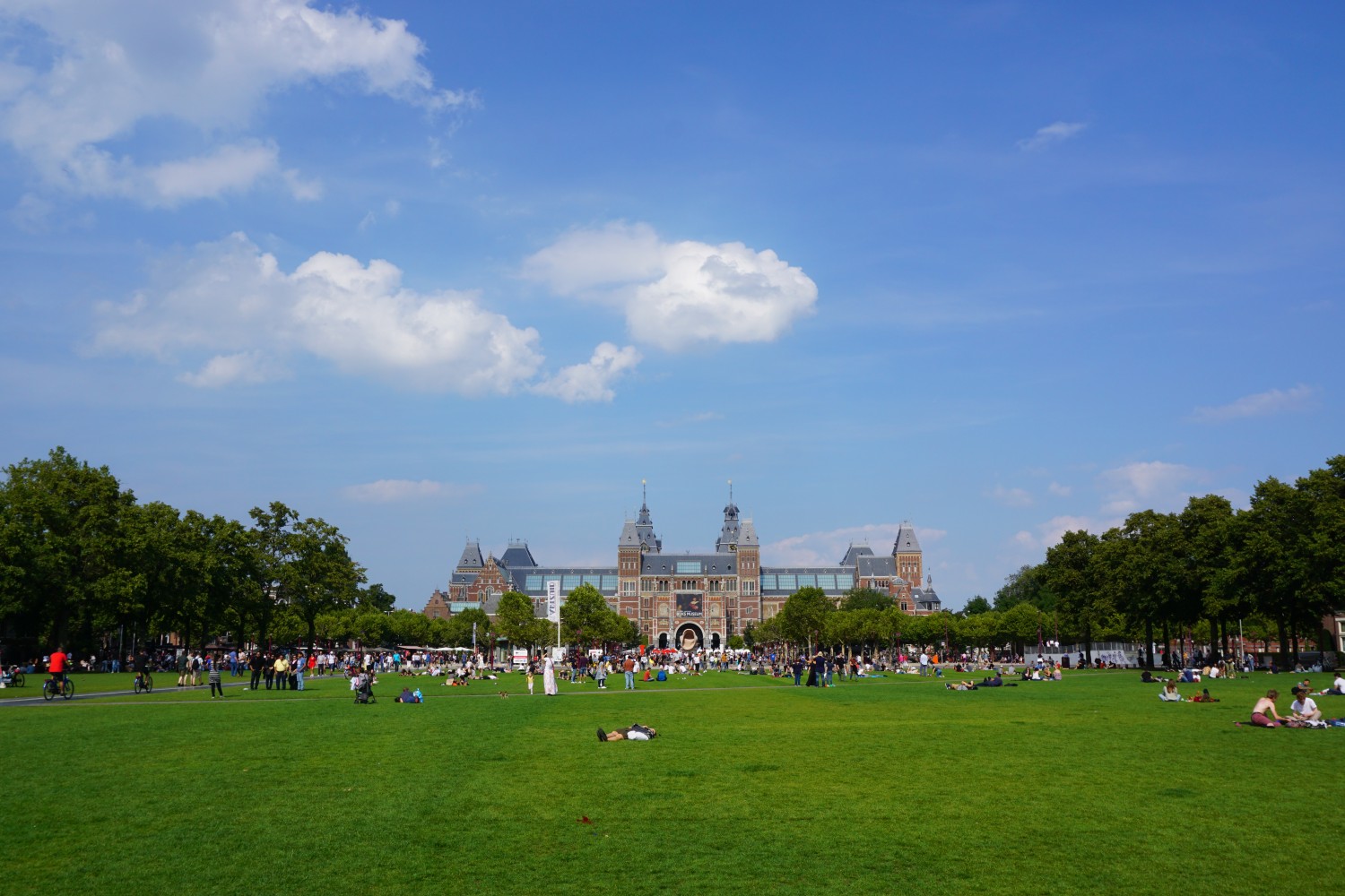 Museumplein and Rijksmuseum, Amsterdam Museumplein and Rijksmuseum, Amsterdam
