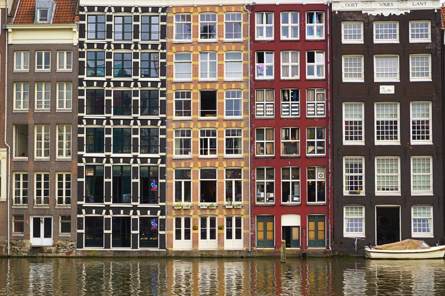 Amsterdam canal row houses Amsterdam canal row houses