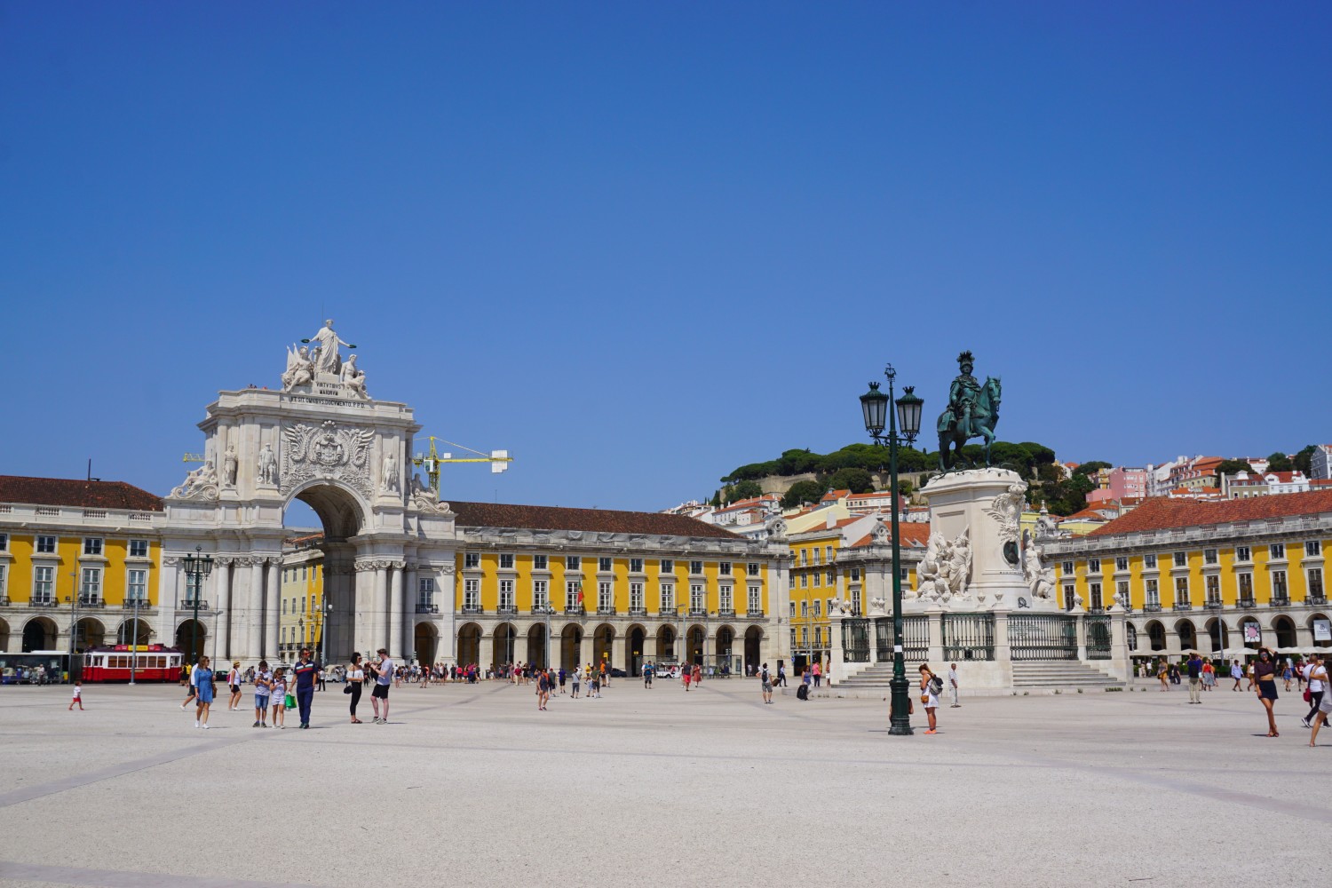 Praça do Comércio and Arco da Rua Augusta, Lisboa Praça do Comércio and Arco da Rua Augusta, Lisboa