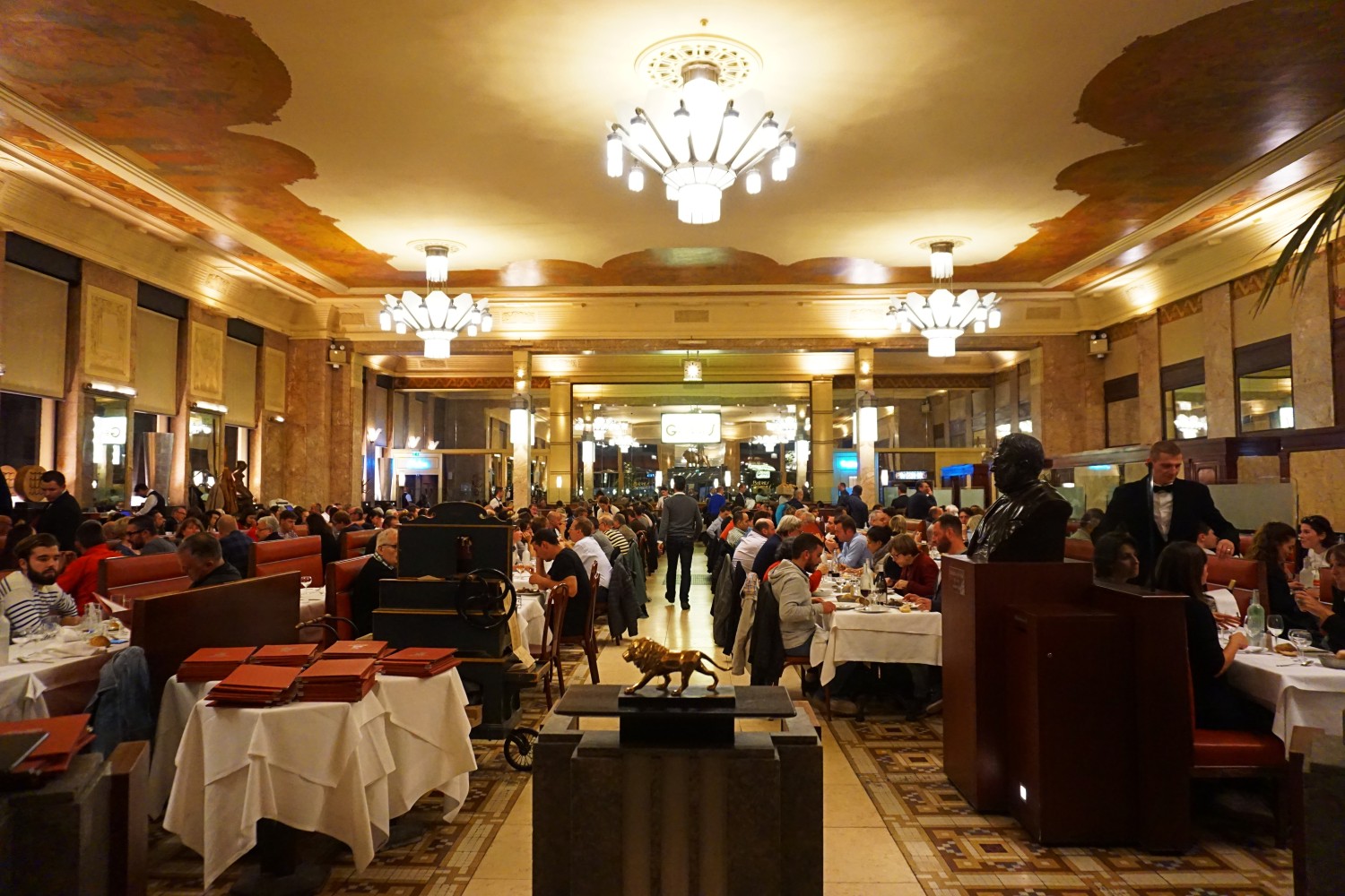 Interior of the Brasserie Georges, Lyon